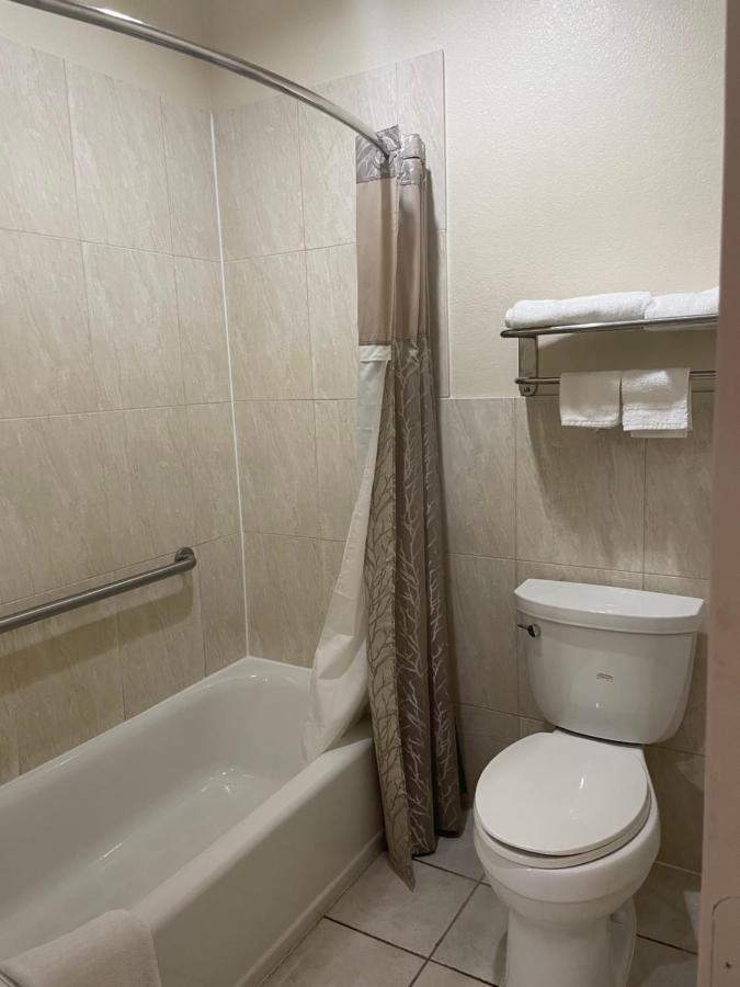 Raintree Inn And Suites Houston Esterno foto